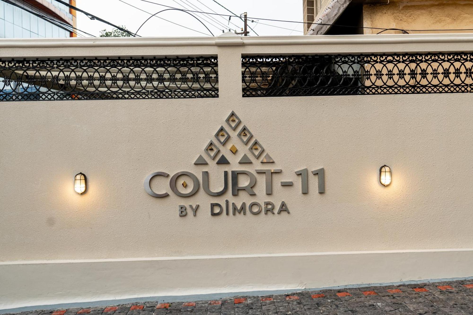 Отель Court 11 By Dimora Коччи Экстерьер фото